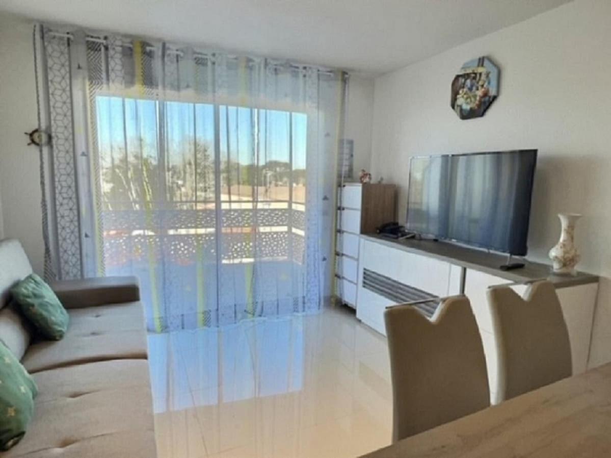 A 150M De La Plage - Coquet Appartement Pour 4 Personnes วีอัส ภายนอก รูปภาพ